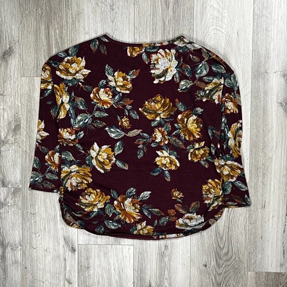 Revive Flowers Vintage Red Women's XL Long Sleeve Shirt - Picture 5 of 8